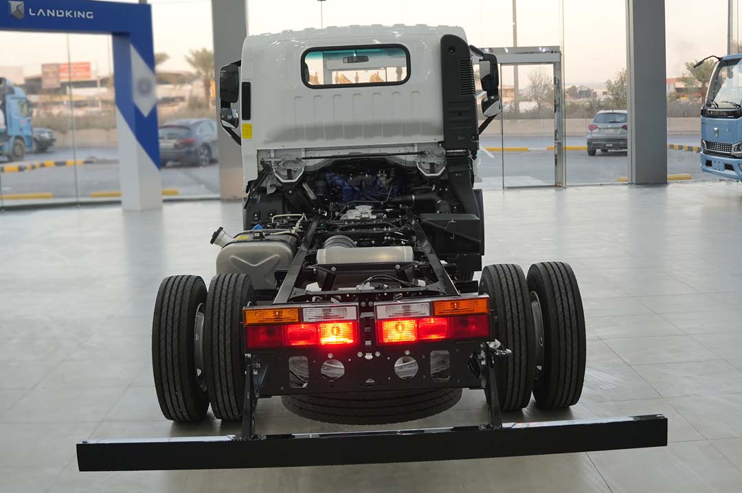 LANDKING_4.jpg