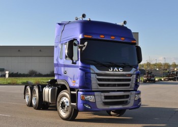 Camión JAC TRACTOR 375 HP 6X4 OK ENTREGA INMEDIATA 