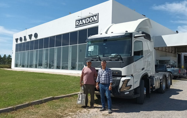 VOLVO - Luis Romero VOLVO - Luis Romero
