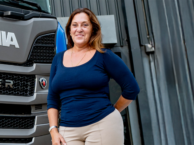 Mes de la Mujer: “Nunca fui para atrás ni para los costados: siempre para adelante” | Patricia Vinelli, directora de Transportes Vinelli