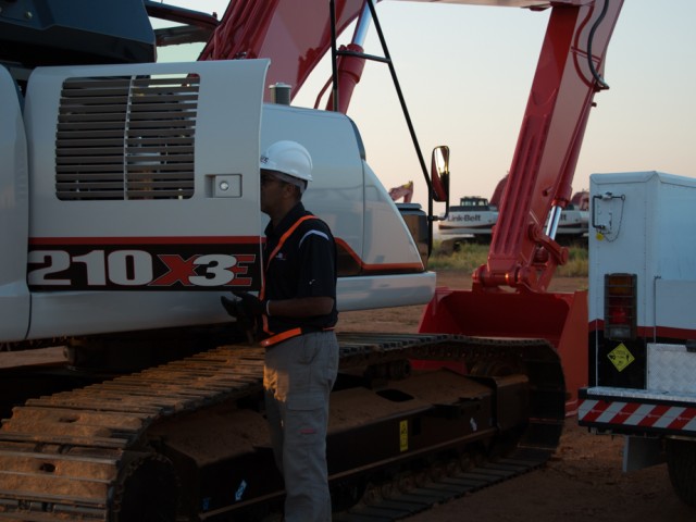 La importancia del adecuado cambio del filtro de la excavadora hidráulica
