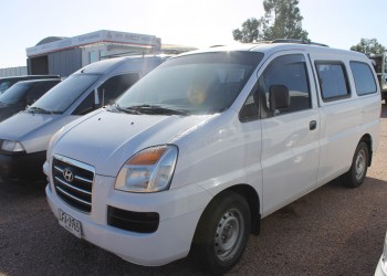 HYUNDAI  H1 - 12 PASAJEROS - Automotora H. Barreiro HYUNDAI  H1 - 12 PASAJEROS - Automotora H. Barreiro