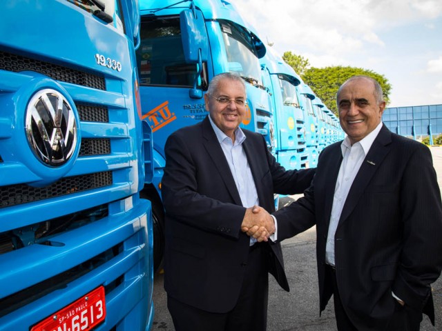 Braspress amplía flota con 100 camiones VW Constellation Titan Tractor