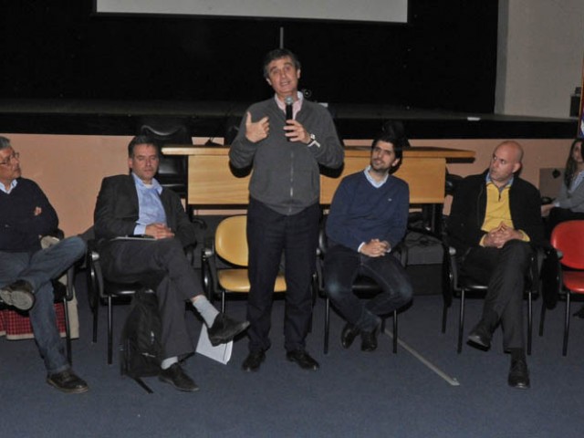 Inversión de gobiernos nacional y departamental por más de ocho millones de dólares permitirá consolidar periferia urbana de Canelones Inversión de gobiernos nacional y departamental por más de ocho millones de dólares permitirá consolidar periferia urbana de Canelones