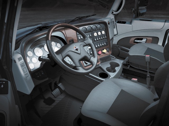 International_Workstar_7600_5