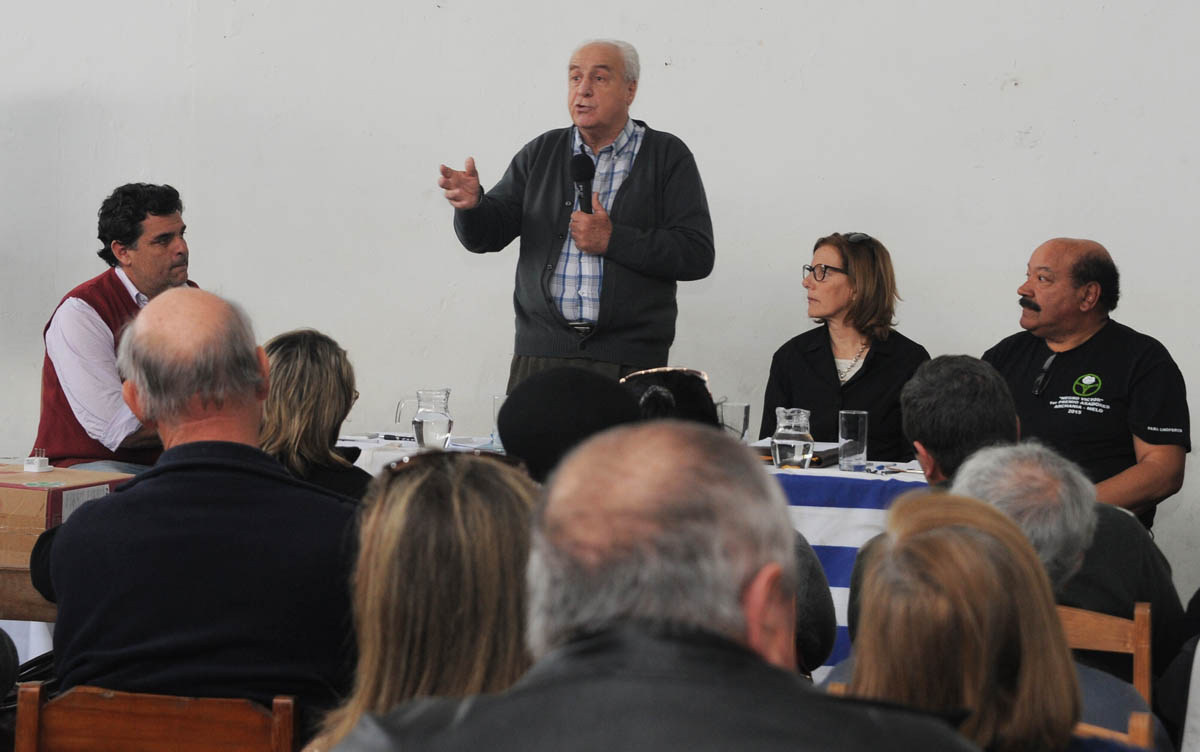 Rossi: “El Gobierno prioriza la reconstrucción de las rutas principales para brindar respuestas a la producción”