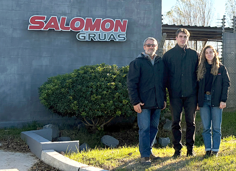 RICARDO SALOMÓN: “Los clientes saben que cuentan con una flota versátil y un equipo capacitado que los acompaña en cada paso.”