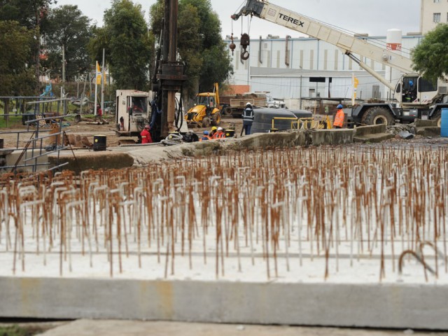 Rossi adelantó, en Juan Lacaze, que obras de ampliación de puerto Sauce finalizarán en diciembre Rossi adelantó, en Juan Lacaze, que obras de ampliación de puerto Sauce finalizarán en diciembre