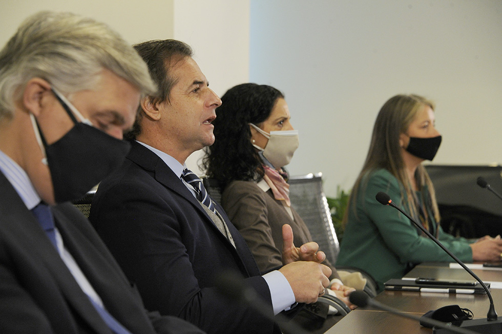 Luis Lacalle Pou, en el Día de la Exportación: Vocación de mejorar el transporte y la logística
