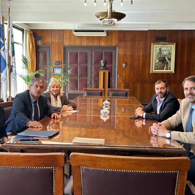 Puerto de Nueva Palmira: ANP planifica nuevas obras de ampliación y renovación de muelles