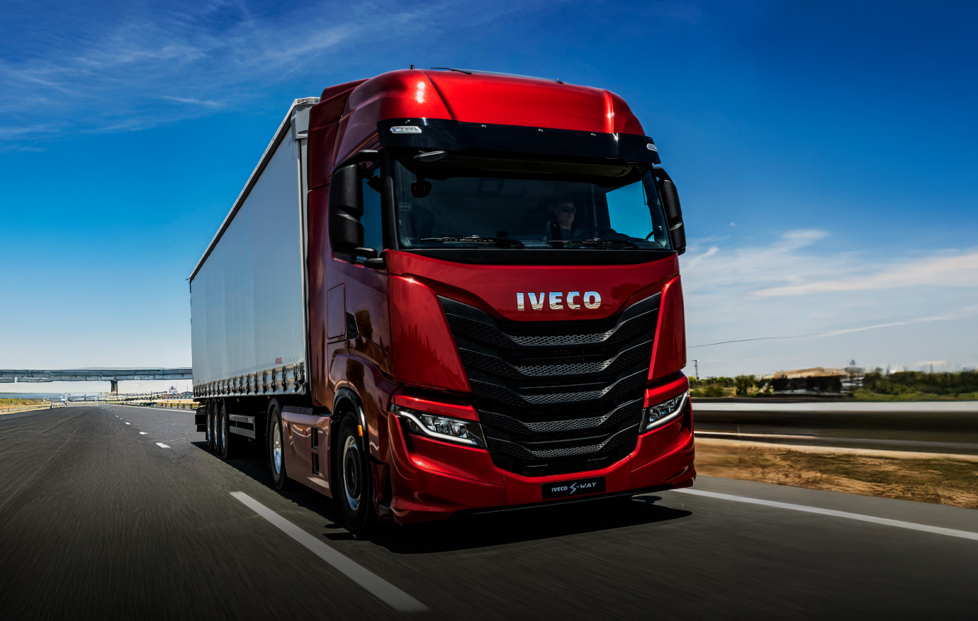 IVECO anuncia la llegada de su nuevo S-WAY 480