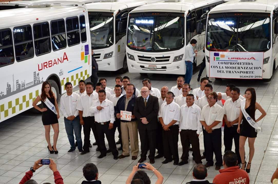 Transporte urbano del Estado de México recibe 15 autobuses Volkswagen