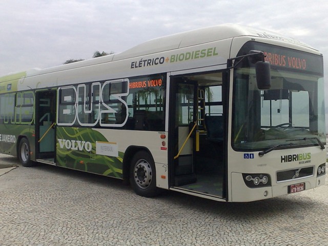 Volvo_Bus_Hibrido_1