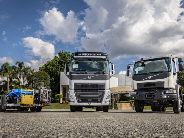 Volvo_celebra_el_inicio_de_la_produccion_de_camiones_y_autobuses_Euro_6_en_Brasil