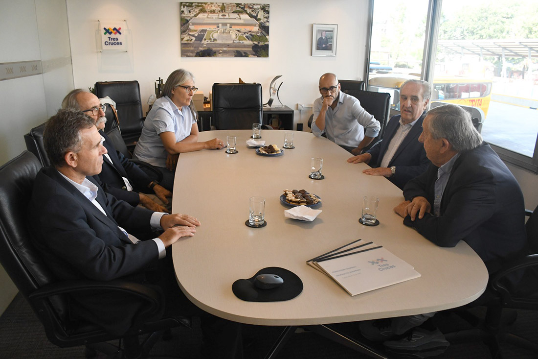 Visita de autoridades del MTOP a las instalaciones de la Terminal de Pasajeros de Tres Cruces