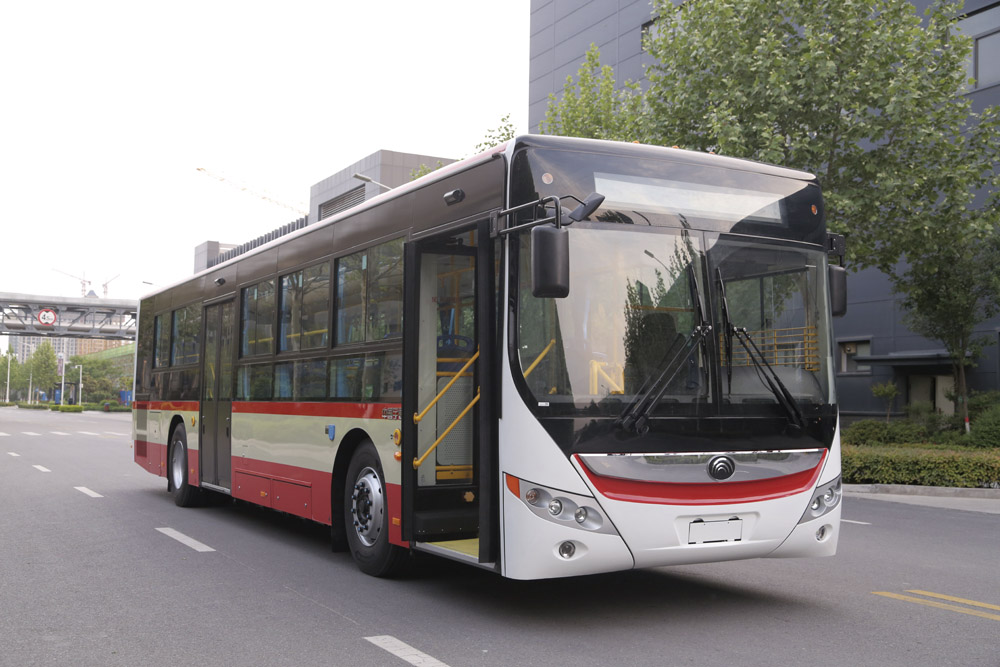 Yutong y C.O.E.T.C. unidos por la tecnología: la marca china presenta su modelo híbrido