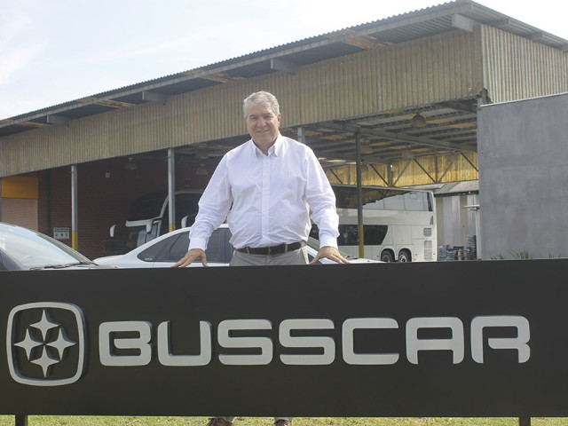 busscar_visita-transporte-carretero