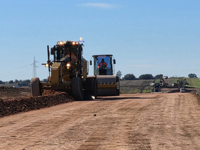 Recorrida por Colonia: avance de obras e intercambio con la comunidad