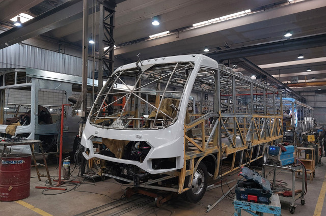De la terminal automotriz a la calle: cómo es el proceso de carrozado de un chasis IVECO BUS