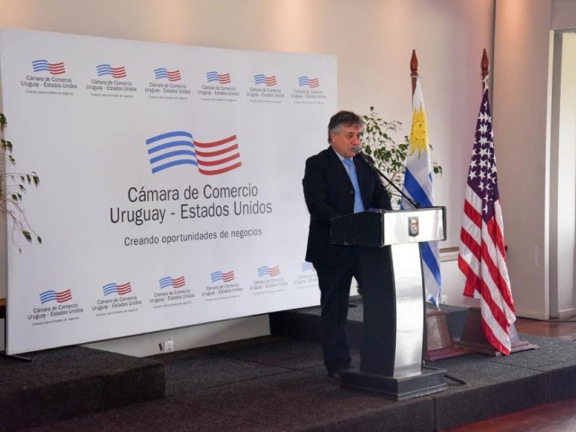Nuevos combustibles y polo de innovación como grandes oportunidades de desarrollo para Uruguay