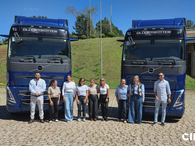 Liderazgo femenino y tecnología: delegación de CIR visitó la planta de Volvo Trucks en Brasil