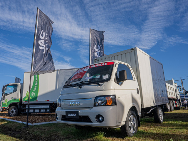 JAC Motors llega a la Feria de la Construcción con una propuesta de fuerza, innovación y cercanía al sector JAC Motors llega a la Feria de la Construcción con una propuesta de fuerza, innovación y cercanía al sector