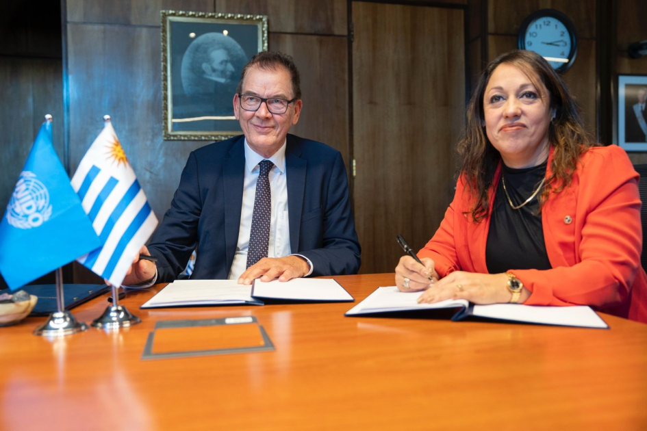 Semana de la Industria del MIEM propuso una agenda para impulsar el desarrollo productivo y la política industrial